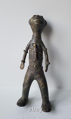 ANCIENT AFRICAN ART: Bronze Statue