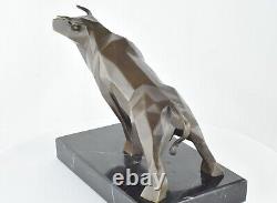 Animal Sculpture Bull in Art Deco Style and Art Nouveau Bronze Massif