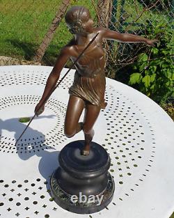 Art Deco Bronze Sculpture of a Semi-Nude Woman Throwing a Javelin, Signed Josselin