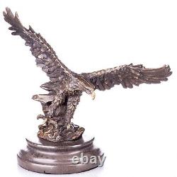 Art Deco Eagle Sculpture in Bronze on Black Marble after Milo