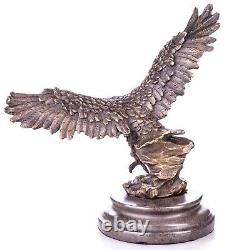 Art Deco Eagle Sculpture in Bronze on Black Marble after Milo