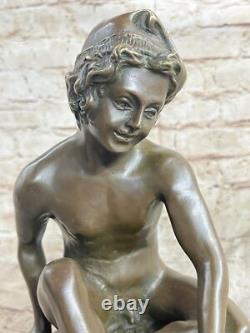 Art Deco/New Art Bronze Sculpture Statue of a Young Nude Man for Sale