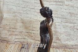 Art Deco / Nouveau High Woman French Lamp Bronze Sculpture Statue