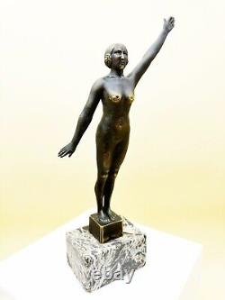 Art Deco bronze sculpture signed by C. MAIRE