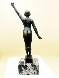 Art Deco bronze sculpture signed by C. MAIRE