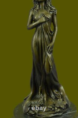 Art New Font Earth Goddess Bronze Sculpture Marble Base Figurine