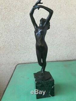 Beautiful Bronze Sculpture Art Deco In 1930 Signed S Monaco