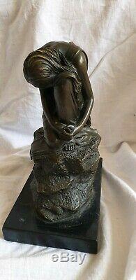 Beautiful Statue / Sculpture Bronze Woman Art Deco Seal Of The Founder