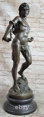 Bronze Art Sculpture Homage Chair David 66 CM Nude Man Statue Figurine Opener