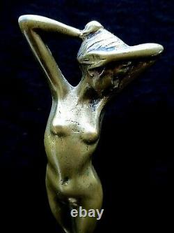 Bronze Of A Female Nude Sculpture Style Art Deco -1930