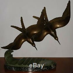 Bronze Sculpture Art Deco Representative Two Seagulls On Waves In Full Flight