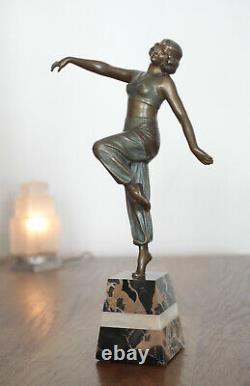 Bronze Sculpture Art Nouveau / Art Deco Signed Charles Muller
