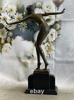 Bronze Sculpture, Hand-Made Main Fabriqué Statue Signed Art Deco Chiparus Belly Dancer