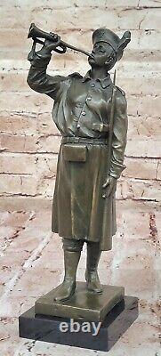 Bronze Sculpture Statue of Warrior Soldier Military Hero Art Deco in Marble