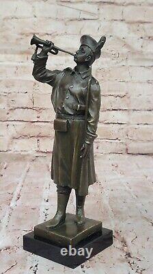 Bronze Sculpture Statue of Warrior Soldier Military Hero Art Deco in Marble