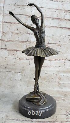 Bronze Sculpture of a Prima Ballerina Dancer Signed Art Deco Figurine
