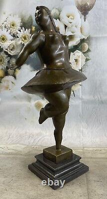 Contemporary Abstract Bronze Sculpture Art Collection Botero Marble Figurine