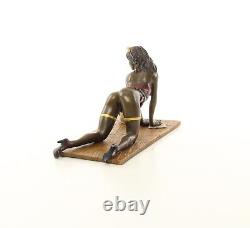 Erotic Bronze Sculpture of a Lady Wrestling the Ground in Viennese Art Style