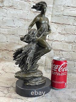 Erotic Open Flesh Man with Young Girl Bronze Sculpture Marble Base Art Nr