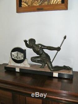 Jean De Roncourt Sculpture Regulates Hunter Jäger Pendulum Art Deco Bronze No. 1930