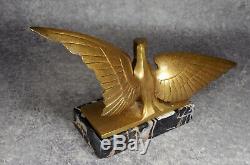Léon Hatot Eagle Eagle Style 1930 Art Deco Gilt Bronze Sculpture