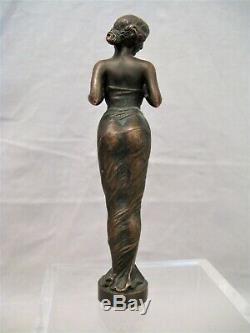 Little Time Bronze Female Sculpture Art Nouveau Early Twentieth Century