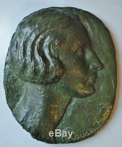 Low Relief Sculpture Woman With Cousinet Bronze Art Deco Carved Valsuani