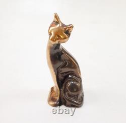 Massive bronze sculpture of a sitting cat signed by Yves Lohé decoration