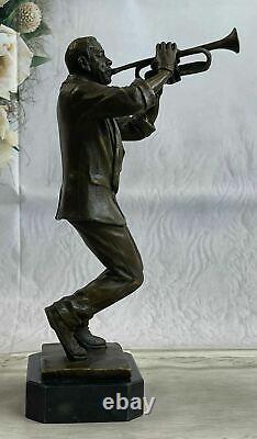 Modern Abstract Bronze Figurine Sculpture Jazz Musician Trumpet for Sale Nr