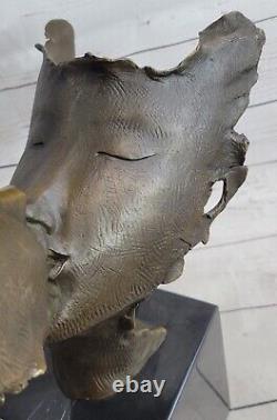 Modern Abstract Surrealist Bronze Dali Couple Face Sculpture Statue