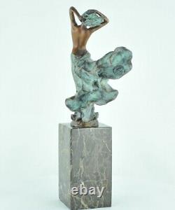 Nude Sexy Dancer Statue Sculpture in Art Deco Style Art Nouveau Bronze