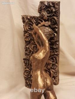 Nude with Roses, Artistic Nude Bronze Sculpture Signed LE CANN, Numbered