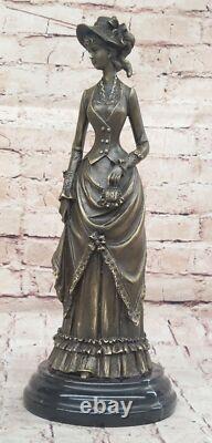 Original Signed Art Deco Bronze Woman Figurine Sculpture by Vitaleh 1920 for Sale