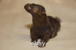 Otter bronze sculpture of animal art signed LE CANN, valued sculptor, numbered