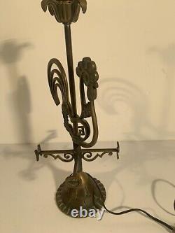 Rare Art Deco bronze lamp signed by Max Le Verrier, Adnet sculpture period.