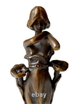 Sculpture In Bronze Woman Bignones Flowers Art Nouveau Jugendstil Epoque Xxème