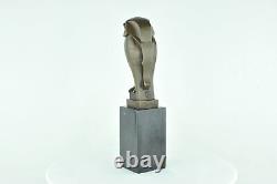 Sculpture Statue of an Owl Bird Animal in Art Deco and Art Nouveau Style