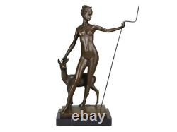 Sculpture of Diane with a deer in bronze Art Deco after E. McCartan