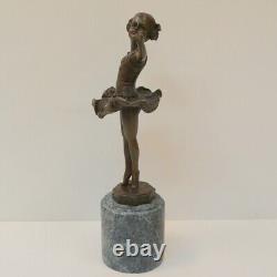 Sculpture of a Dancer in Art Deco Style, Art Nouveau Style, Solid Bronze, Signed