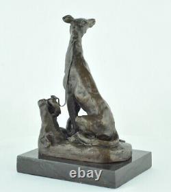 Sculpture of a Hunting Dog in Art Deco and Art Nouveau Bronze Style