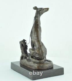 Sculpture of a Hunting Dog in Art Deco and Art Nouveau Bronze Style