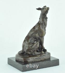 Sculpture of a Hunting Dog in Art Deco and Art Nouveau Bronze Style