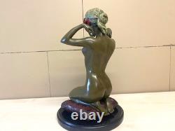 Sculpture of a Nude Woman with Necklace in Bronze Art Nouveau after Paul Ponsard