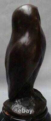 Sculpture of a Wise Owl Bird Animal in Art Deco Style Art Nouveau Style