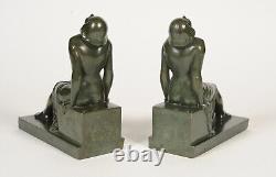 Sculptures of Carefree Bookends signed Janle Fonte from the Art Foundry Max le Verrier