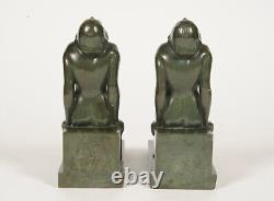 Sculptures of Carefree Bookends signed Janle Fonte from the Art Foundry Max le Verrier