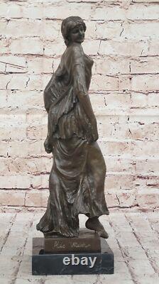 Signed Bronze Art Deco Statue Very Detailed Made Sculpture On Marble By