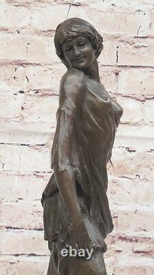 Signed Bronze Art Deco Statue Very Detailed Made Sculpture On Marble By