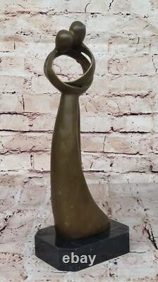 Signed Original Rare Milo Abstract Modern Kissing Couple Bronze Sculpture