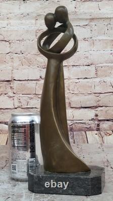 Signed Original Rare Milo Abstract Modern Kissing Couple Sculpture Bronze